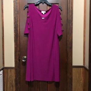 Women’s A-line dress, open sleeves. Size 1x